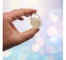 225450  Кристалл подвесной Миндаль-3 шампань 